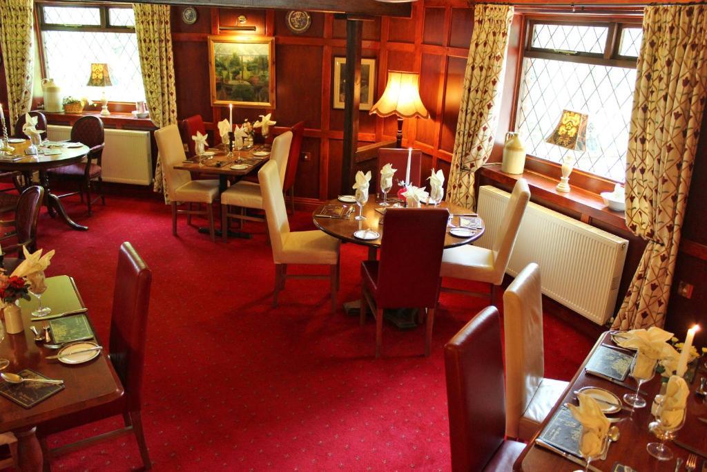 The Walnut Tree Hotel West Camel Luaran gambar